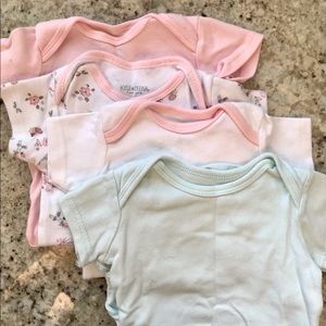 Kyle & Deena 3-6m Onesie 4-Pack